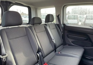 Volkswagen Caddy V 2025 Volkswagen Caddy 1,5 l TSI 116 KM manual,5 osob 1.5 Benzyna 116KM, zdjęcie 21
