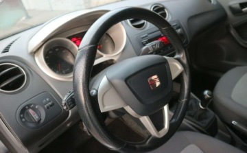 Seat Ibiza IV SportTourer 1.4 MPI 85KM 2010 Seat Ibiza SEAT Ibiza V ST 1,4 16C-Kombi-Tempomat-Elektryczne Szyby,Luster, zdjęcie 15