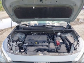 Toyota RAV4 V 2023 Toyota RAV4 XLE Premium 2023 2.5l 2.5 Benzyna 203KM, zdjęcie 8
