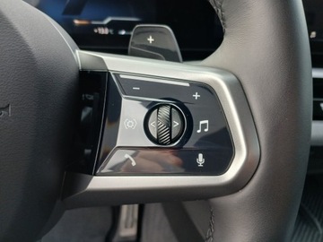 BMW Seria 5 G90-91 2025 BMW 520 BMW 520d xDrive M Pro Iconic Glow Harmann/, zdjęcie 20