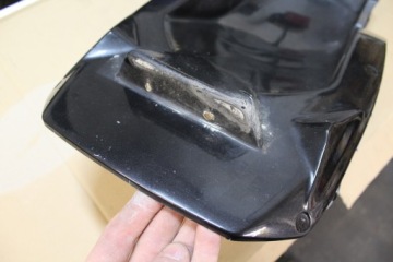 GSF 650 BANDIT 05-06 ОБТЕКАТЕЛЬ НАКЛАДКА КРЫЛО ЗАДНЯЯ ПАНЕЛЬ КРЕПЛЕНИЯ