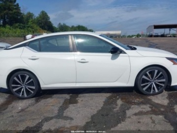 Nissan Altima V 2020 Nissan Altima 2020 Nissan Altima 2.5 SR Sedan 2.5 Benzyna 188KM, zdjęcie 12