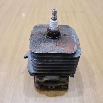 MCCULLOCH MD 320 AV ЦИЛИНДРОВОЙ ПОРШЕНЬ ОРИГИНАЛЬНЫЙ КОМПЛЕКТ