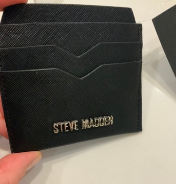 Черный кошелек для карточек Steve Madden с логотипом