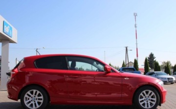 BMW Seria 1 E81/E87 2009 BMW Seria 1 Kupuj Taniej. Tylko 77tys.km. 2.0 Benzyna 122KM, zdjęcie 3