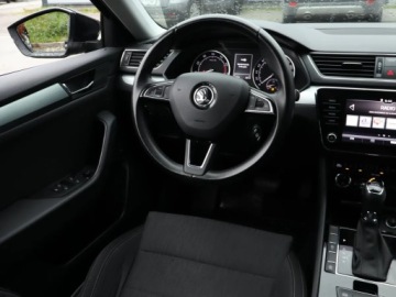 Skoda Superb III Liftback 2.0 TSI 220KM 2017 Skoda Superb 2.0 TSI, Salon Polska, Automat, zdjęcie 6