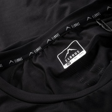 ЧЕРНАЯ МУЖСКАЯ ФУТБОЛКА JARI - S