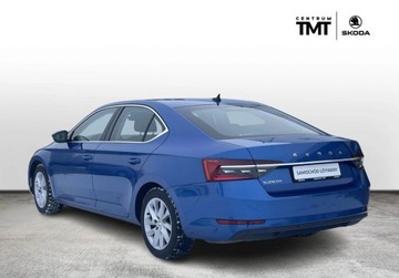 Skoda Superb III Liftback Facelifting 2.0 TSI 190KM 2022 Skoda Superb Ambition 2.0 TSI 190 KM DSG ASO Podgrz.fotele 2.0 190KM, zdjęcie 2