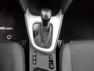 Toyota Yaris IV Hatchback 1.5 Hybrid Dynamic Force 116KM 2022 Toyota Yaris Cross Hybrid 1.5 Comfort TOYOTA Yaris, zdjęcie 24