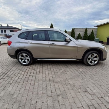 BMW X1 E84 DVEŘE PRAVÉ ZADNÍ DEMONTÁŽ