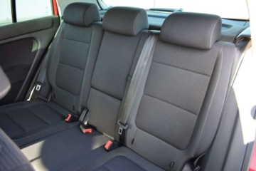 Volkswagen Golf Plus II 1.6 TDI-CR DPF BlueMotion 105KM 2010 Volkswagen Golf Plus 2010 rok, Gwarancja w cenie 1.6 Diesel 105KM, zdjęcie 18