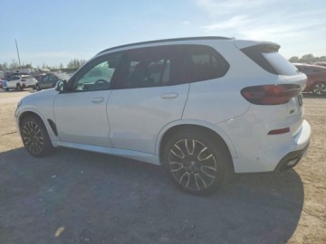 BMW X5 G05 2024 BMW X5 Xdrive 40i 2024 3.0 Benzyna 375KM, zdjęcie 1