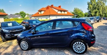 Ford Fiesta VII Hatchback 5d 1.25 Duratec 82KM 2010 Ford Fiesta BENZYNA 5 drzwi GRZANA PRZEDNIA SZYBA klimatyzacja super, zdjęcie 19
