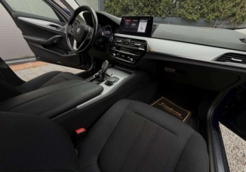 BMW Seria 5 G30-G31 Touring 520d 190KM 2018 BMW Seria 5 2.0D 190KM navi gwarancja LED AUTOMAT bezwypadkowy, zdjęcie 15