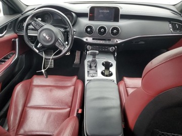 Kia Stinger 2021 Kia Stinger GT 2021 3.3l 3.3 Benzyna 368KM, zdjęcie 8
