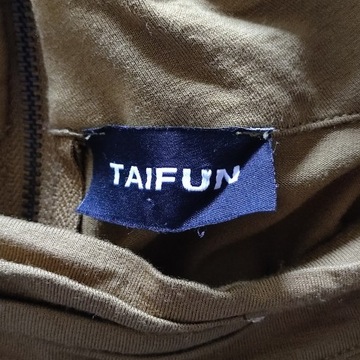 42 TAIFUN bluzka ze stójką półgolf wiskoza zieleń zip dopasowana