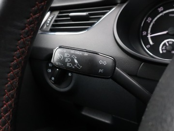 Skoda Octavia III RS Kombi 2.0 TSI 220KM 2013 Skoda Octavia RS 2.0 TSI, Skóra, Navi, Xenon, zdjęcie 17