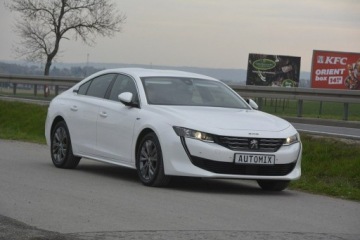 Peugeot 508 II Sedan 1.5 BlueHDI 130KM 2020 Peugeot 508 1.5BlueHDi nawi Android Auto Car Play, zdjęcie 12
