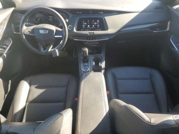 Cadillac 2022 Cadillac XT4 2022, 2.0L, 4x4, SPORT, po gradobiciu 2.0 Benzyna 235KM, zdjęcie 6