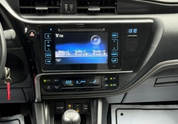 Toyota Auris II Touring Sports Facelifting 1.6 Valvematic 132KM 2016 Toyota Auris Comfort, salon Polska, serwis ASO, podgrz. fotele, czujniki,, zdjęcie 9