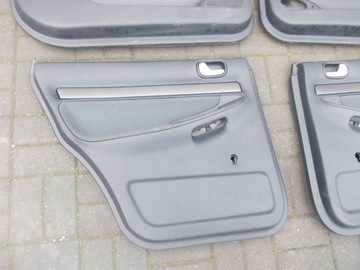 ОБИВКА ДВЕРЕЙ AUDI A4 B5 СЕДАН КОМПЛЕКТ