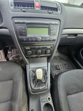 Skoda Octavia II Kombi 1.9 TDI PD 105KM 2007 Škoda Octavia Skoda Octavia Klimatyzacja - 1.9, zdjęcie 6