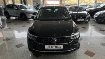 Volkswagen Tiguan II SUV Facelifting 2.0 TDI 150KM 2022 Volkswagen Tiguan Kamera Nawigacja Full LED Elektryczna klapa MOZLIWA ZAMI, zdjęcie 16