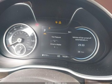  Genesis G80 2.5T 2024 2.5 Benzyna 300KM, zdjęcie 10