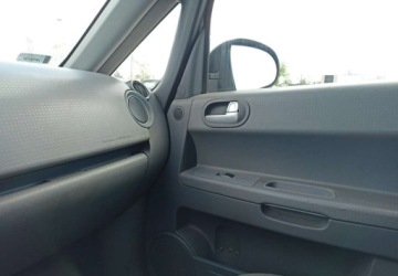 Mitsubishi Colt VI Hatchback 1.3 i 16V 95KM 2005 Mitsubishi Colt Mitsubishi Colt 1.3 Benzyna 95KM, zdjęcie 10