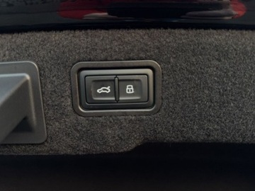 Audi A8 D5 S8 Facelifting 4.0 TFSI 571KM 2024 Audi S8 Quattro Matrix LED Skretna tylna os Masaze Head-Up Panorama 4.0, zdjęcie 38