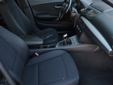 BMW Seria 1 E81/E87 Hatchback 5d E87 1.6 116i 122KM 2007 BMW 1 116i, Klima, Parktronic, zdjęcie 8