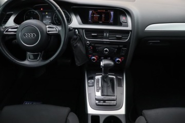 Audi A4 B8 Avant Facelifting 2.0 TFSI 225KM 2014 Audi A4 2.0 TFSI, Automat, Xenon, Bi-Xenon, Klima, zdjęcie 11