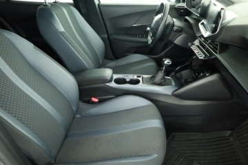 Peugeot 2008 II SUV 1.2 PureTech 100KM 2020 Peugeot 2008 1.2 PureTech, Skóra, Klima, zdjęcie 6