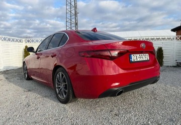 Alfa Romeo Giulia II Sedan 2.0 TBi 280KM 2018 Alfa Romeo Giulia Alfa Romeo Giulia 2.0 Turbo 16V AT8-Q4 Veloce 2.0 Benzyna, zdjęcie 1