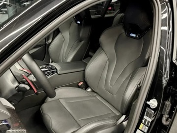 BMW Seria 5 G90-91 M Sedan 4.4 V8 727KM 2025 BMW Seria 5 M5 Sedan 4.4 (727KM) 2025, zdjęcie 8