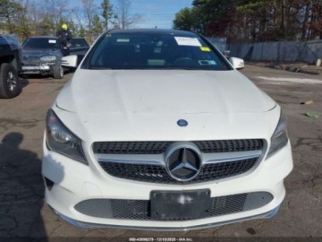 Mercedes CLA C117 2017 Mercedes-Benz CLA 2017 r., 2,0L 250 4MATIC 2.0 Benzyna 208KM, zdjęcie 12