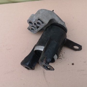 FORD B MAX B-MAX UCHYCENÍ ULOŽENÍ MOTORU 1.0 ECOBOOST