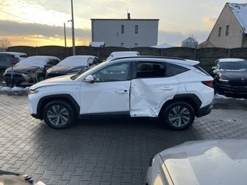 Hyundai Tucson IV SUV 1.6 T-GDI 48V 150KM 2023 Hyundai Tucson AutomatKameraVirtual cockit 150KM, zdjęcie 4