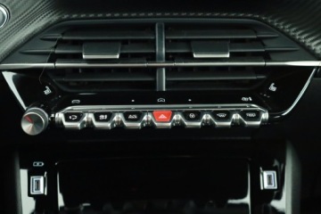 Peugeot 2008 II SUV 1.2 PureTech 130KM 2023 Peugeot 2008 1.2 PureTech, Salon Polska, zdjęcie 13