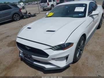 Ford Mustang VI 2018 Ford Mustang Ecoboost 2.3 Benzyna 310KM, zdjęcie 2