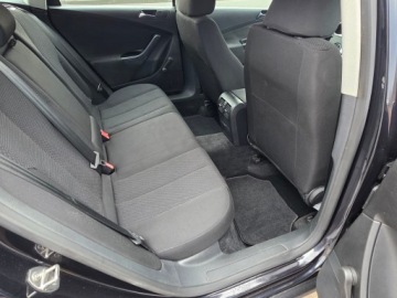 Volkswagen Passat B6 Variant 2.0 TDI PD-DPF 140KM 2007 Volkswagen Passat B6 2,0 TDI 140 KM, zdjęcie 17