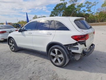 Mercedes GLC C253 2020 Mercedes-Benz GLC 300 2020 2.0 Benzyna 255KM, zdjęcie 1