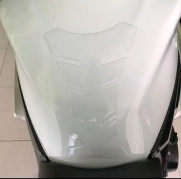 TANK PAD NAKLEJKA PROTEKTOR NA ZBIORNIK BAK PALIWA MOTOR 15 CM X 20CM CLEAR