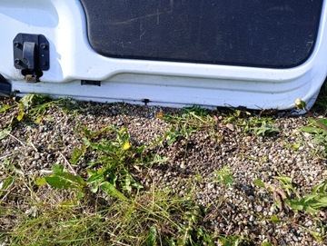 DVEŘE HYUNDAI H350 2013-2021 ZADNÍ LEVÉ