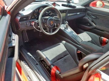 Porsche 911 991 GT2 RS 3.8 700KM 2018 Porsche 911 2018 PORSCHE 911 GT2 RS 3.8 Benzyna 700KM, zdjęcie 8