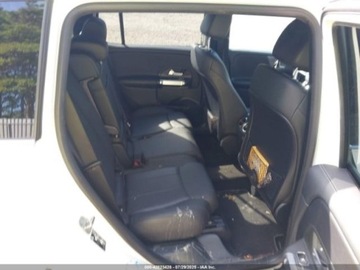 Mercedes GLB 2023 Mercedes-Benz GLB 2023r., 4x4, 2.0L 2.0 Benzyna 221KM, zdjęcie 9