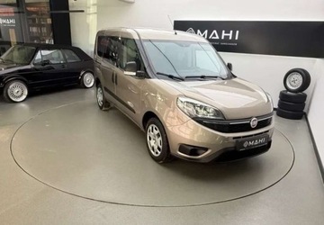 Fiat Doblo IV 1.4 16V 95KM 2017 Fiat Doblo Fiat Doblo 1.4 16V StartampStopp MyLife Family 1.4 Benzyna, zdjęcie 12