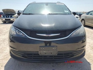 Chrysler Voyager V 2020 Chrysler Voyager 2020 r.,3,6L VOYAGER LXI 3.6 Benzyna 287KM, zdjęcie 1