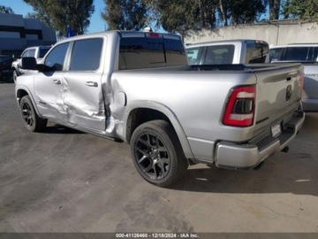  RAM 1500 2021r., Laramie, od ubezpieczalni 5.7 Benzyna 395KM, zdjęcie 3