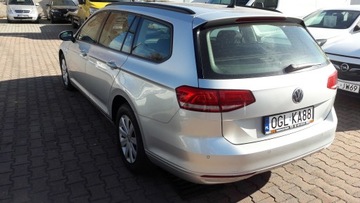 Volkswagen Passat B8 Variant 2.0 TDI BlueMotion SCR 150KM 2018 VOLKSWAGEN PASSAT VARIANT 2.0 TDI SCR 2018, zdjęcie 4